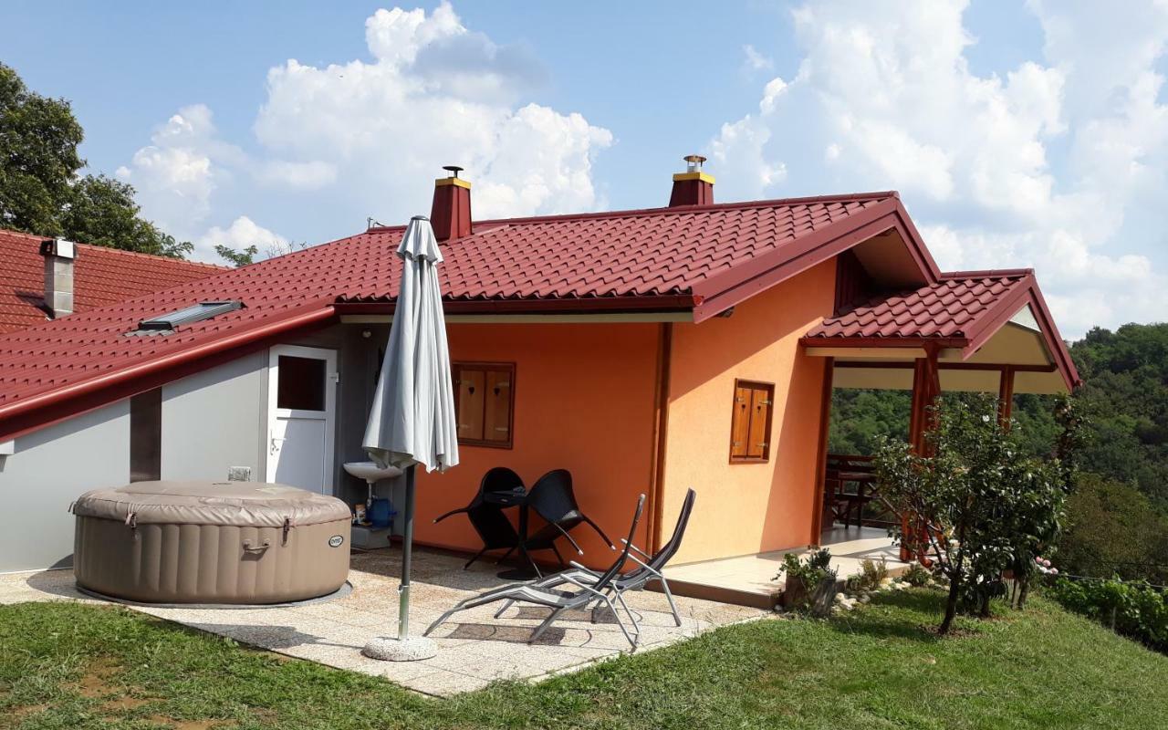 فيلا Kuca Za Odmor "Nedeljko"/ Holliday Hause "Nedeljko" سفيتي مارتن نا موري المظهر الخارجي الصورة
